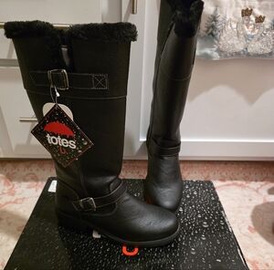 Totes Scarlet Black Rain boots